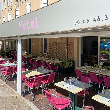 Hotel Les Tilleuls De Pareloup A Salles-Curan Экстерьер фото