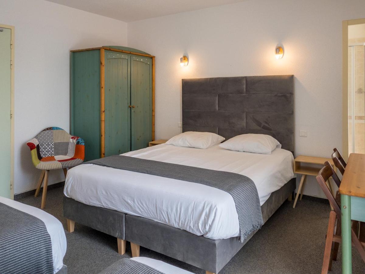 Hotel Les Tilleuls De Pareloup A Salles-Curan Экстерьер фото